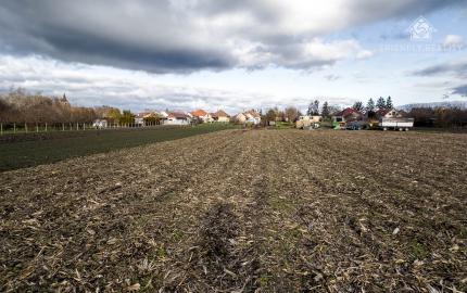 Rezervované!!!Na predaj stavebný pozemok v obci Baloň