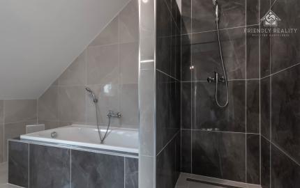 EXKLUZÍVNE NA PREDAJ KOMFORTNÝ 5-IZBOVÝ RODINNÝ DOM V MODRE