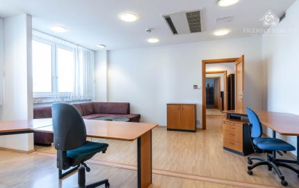 Prenájom kancelárií na Zlatých pieskoch pri Shopping Palace