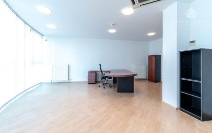 Prenájom kancelárií na Zlatých pieskoch pri Shopping Palace