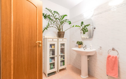 PREDANÉ!!!Prémiový 3-izbový byt s parkovaním Kramáre