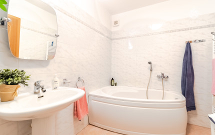 PREDANÉ!!!Prémiový 3-izbový byt s parkovaním Kramáre