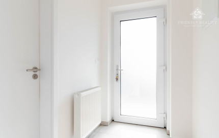 *Exkluzívne*5-IZBOVÁ NOVOSTAVBA V MODRE | 142 m² | CENTRUM  A ŠKOLY  NA DOSAH |ZÁHRADA |A0|