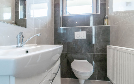 *Exkluzívne*5-IZBOVÁ NOVOSTAVBA V MODRE | 142 m² | CENTRUM  A ŠKOLY  NA DOSAH |ZÁHRADA |A0|