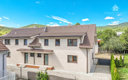 *Exkluzívne*5-IZBOVÁ NOVOSTAVBA V MODRE | 142 m² | CENTRUM  A ŠKOLY  NA DOSAH |ZÁHRADA |A0|
