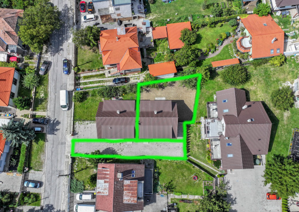 EXKLUZÍVNE NA PREDAJ KOMFORTNÝ 5-IZBOVÝ RODINNÝ DOM V MODRE