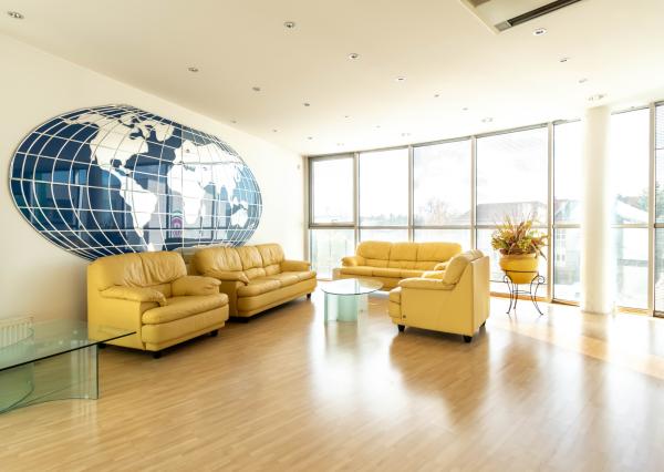 Prenájom kancelárií na Zlatých pieskoch pri Shopping Palace