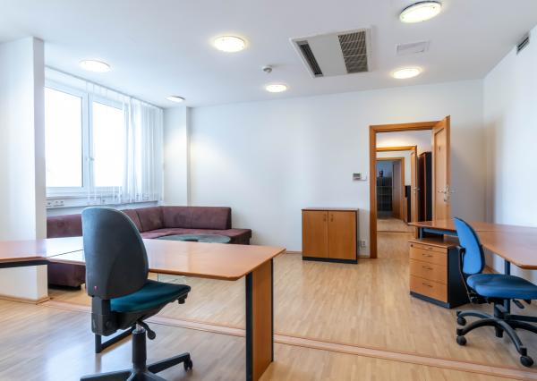 Prenájom kancelárií na Zlatých pieskoch pri Shopping Palace