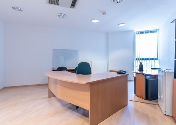 Prenájom kancelárií na Zlatých pieskoch pri Shopping Palace