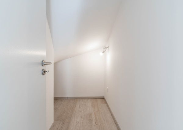 *Exkluzívne*5-IZBOVÁ NOVOSTAVBA V MODRE | 142 m² | CENTRUM  A ŠKOLY  NA DOSAH |ZÁHRADA |A0|