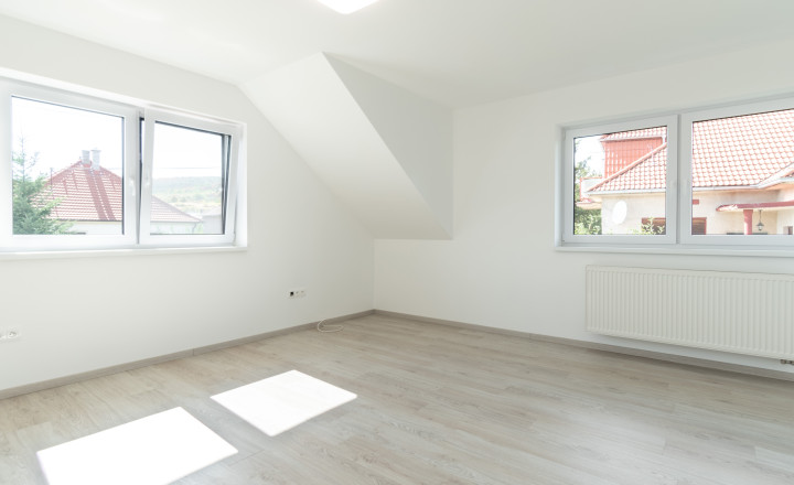 *Exkluzívne*5-IZBOVÁ NOVOSTAVBA V MODRE | 142 m² | CENTRUM  A ŠKOLY  NA DOSAH |ZÁHRADA |A0| - fotografia 16